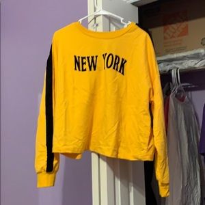 New York sweatshirt